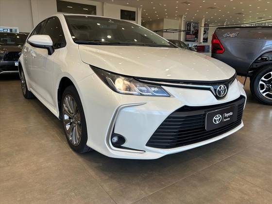 TOYOTA COROLLA 2.0 VVT-IE FLEX XEI DIRECT SHIFT TOYOTA COROLLA 2.0 VVT-IE FLEX XEI DIRECT SHIFT